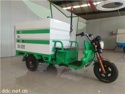  中型清扫洒水车